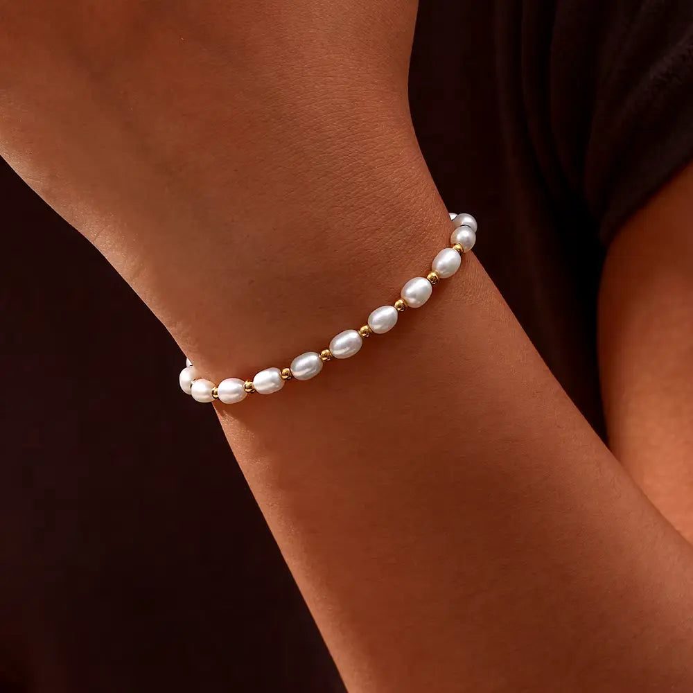 Romantische Parelarmband