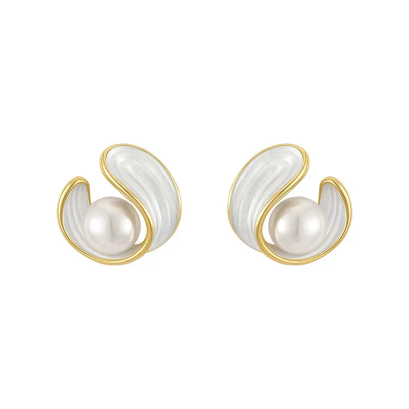 Luxe Witte Opal Oorbellen met Parel in Goud