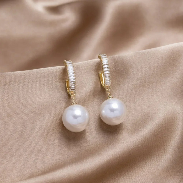 Elegante Parel en Zirkonia Oorbellen