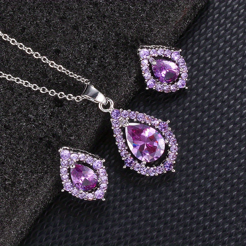 Nadine Amethist Ketting en Oorbellen