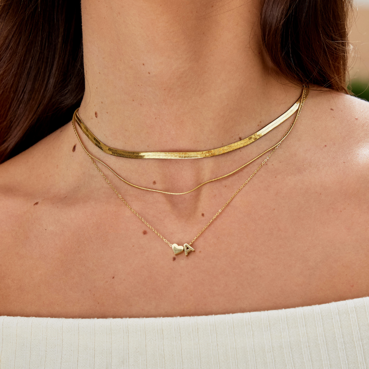 Tijdloze Initiële Ketting met Hart Hanger