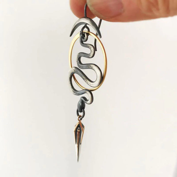 Irregulaire Geometrische Spiraal Oorbellen Serpentine