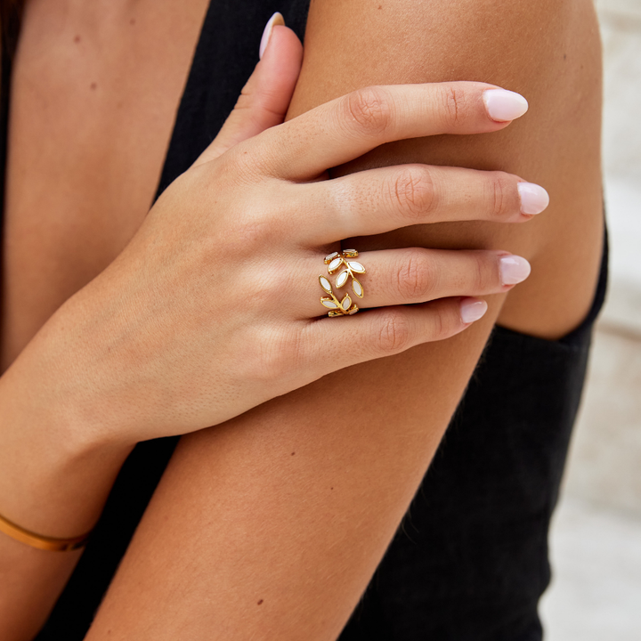 Serene - Ring met bladgoud
