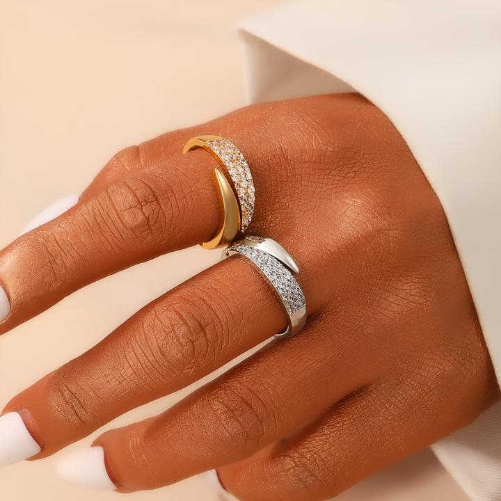 Julie | Elegante Haven Ring