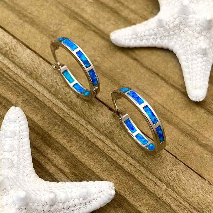 Blauwe Oceanische Opal Oorbellen in Zilver