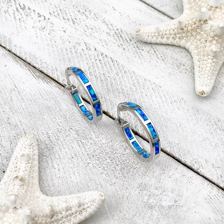 Blauwe Oceanische Opal Oorbellen in Zilver