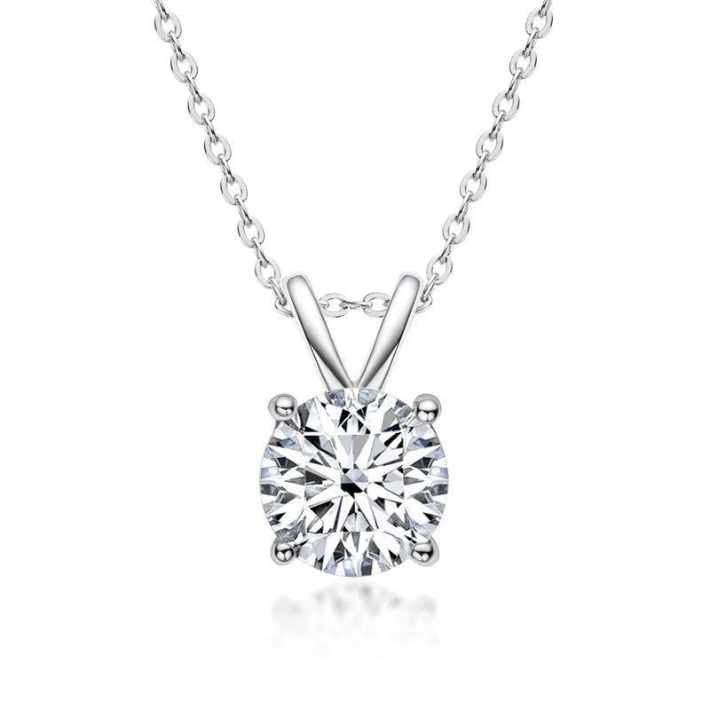 Exclusieve ketting van sterling zilver met moissaniet