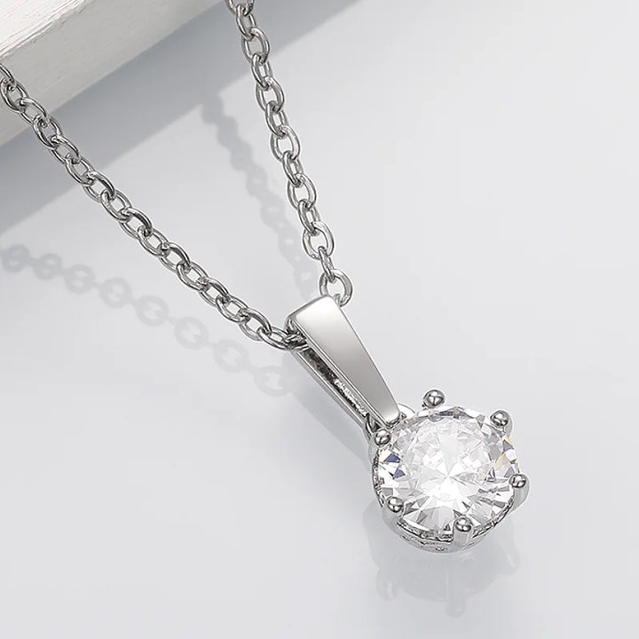 Klassieke halsketting met zirkonia hanger