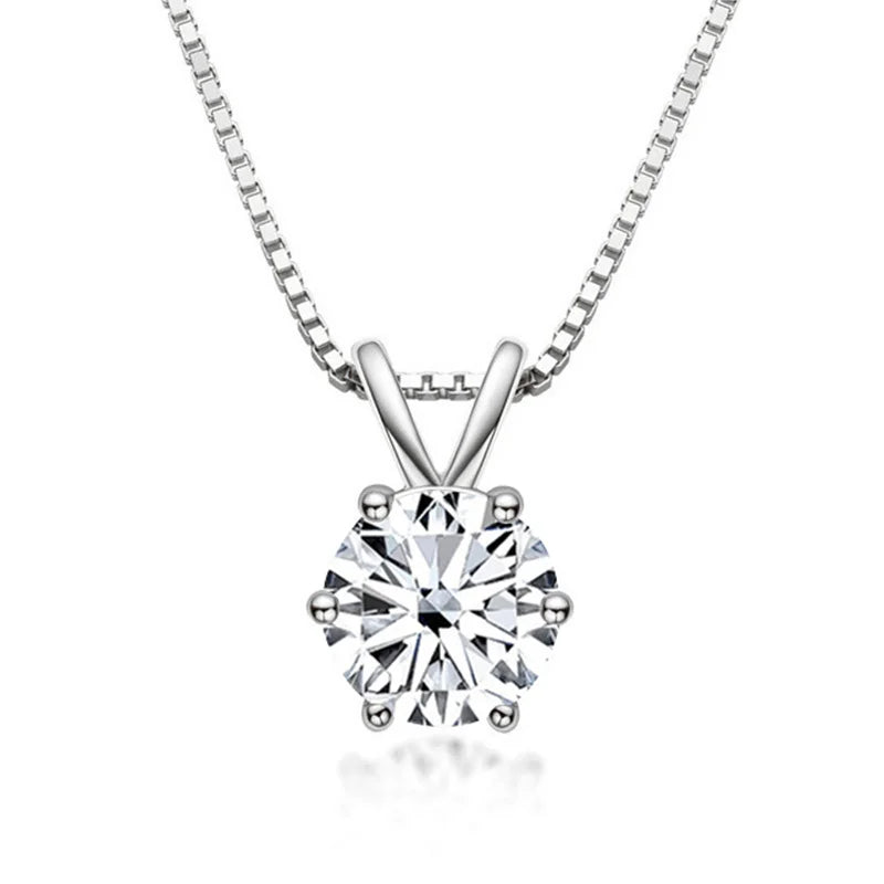 Elegante Solitaire Ketting met Moissanite
