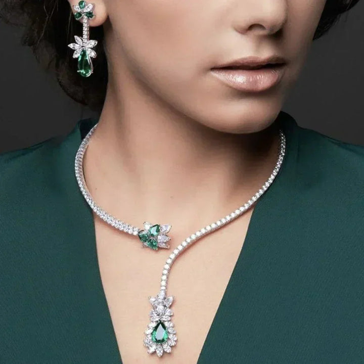 Vintage Collier Bloem van Smaragd
