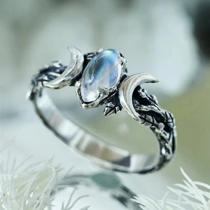 Maangesteente Ring