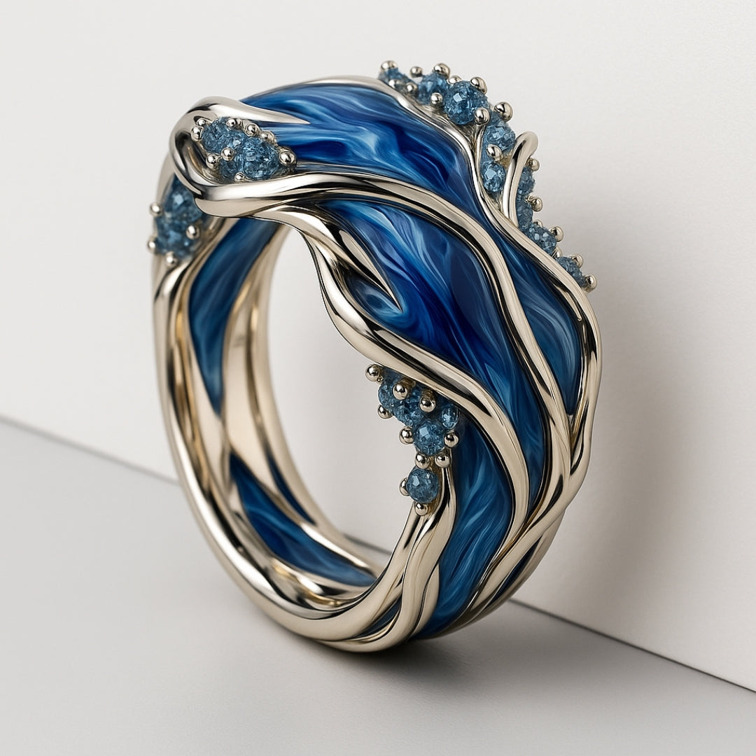 Gouden vintage ring met golven van de oceaan