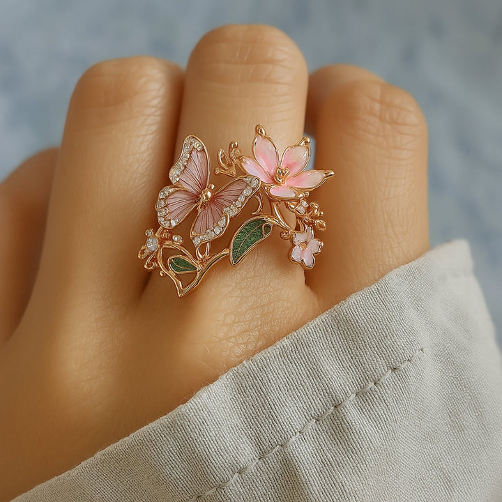 Ring met kubische zirconia en vlinderontwerp, natuurlijk briljant